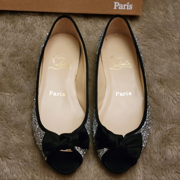 NEW box Christian Louboutin silver glitter ballerina flats with bow - Picture 2 of 10